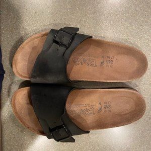 Black, size 38 Birkenstock sandals
